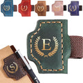 Personalized Bygone Mark Bookmark with Pen Holder, Leather Magnetic Bookmark 26 Letters,Gifts for Book Lovers, Readers, Leather Book Marks for Men Women (Green, E)